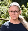 Headshot of Friends Community School employee being interviewed for this Q&A story - Danielle Probst Rich