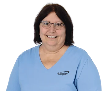 4imprint employee Debra from the accounting department